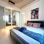 In Luxury Complex With Amazing Resident's Pool * Sliema