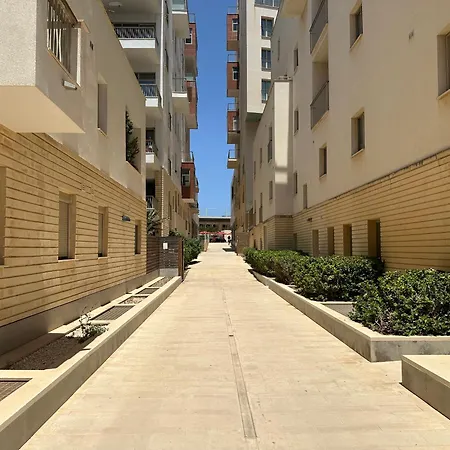 Apartment In Luxury Complex With Amazing Resident's Pool