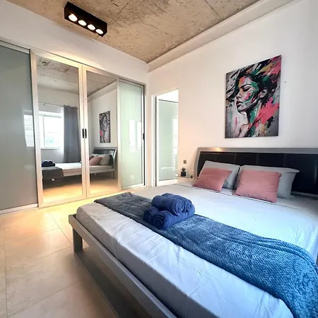 In Luxury Complex With Amazing Resident's Pool * Sliema